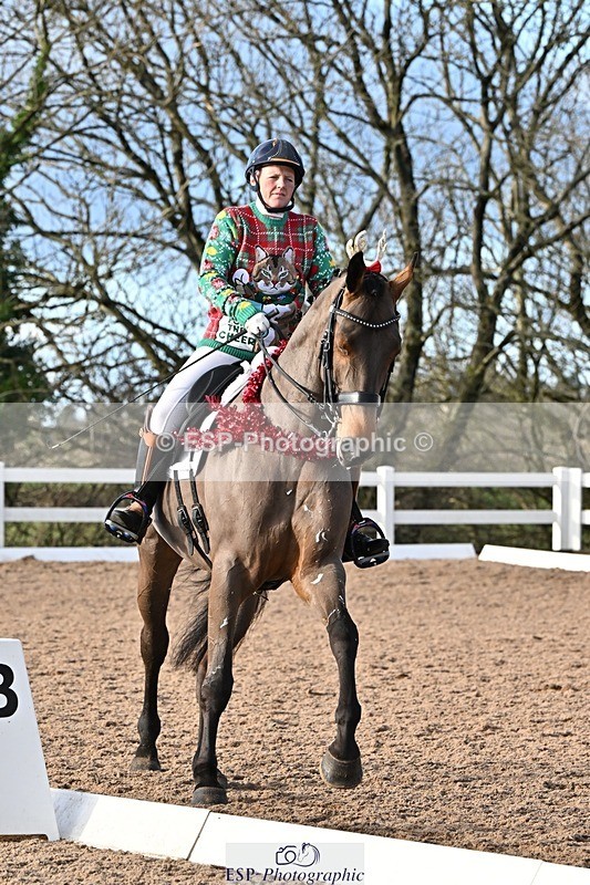 241214-131838-02384 - 106-Tyler.Bradshaw-Mexx