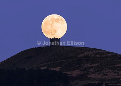 Pike Full Moon - Rivington And Surrounding Areas