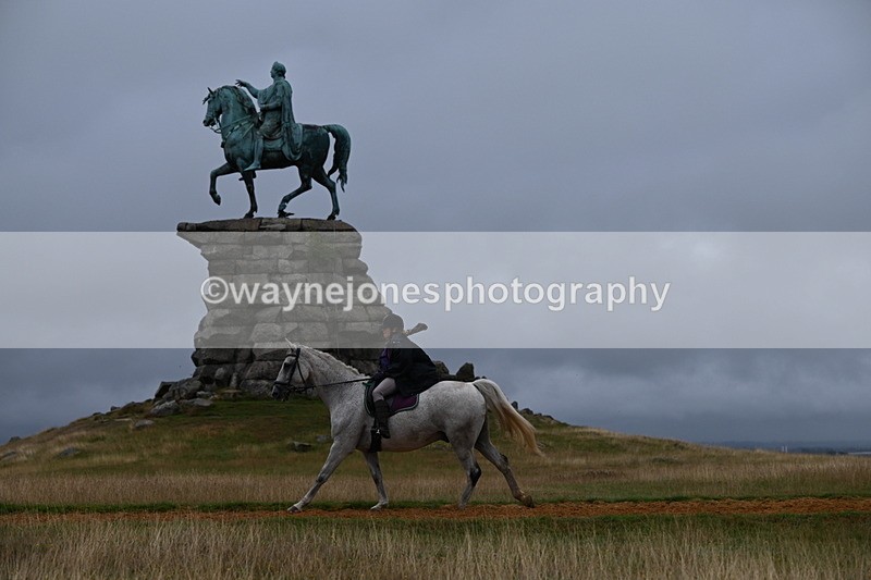 DSC_2566 - Time at Statue 12:34 to 12:56