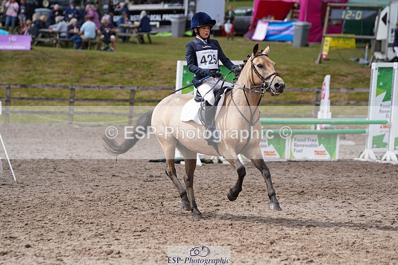 240824X-131300-27600 - 80cm Round 1 13.00 to 14.00