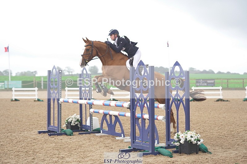 230924A-110528-04513 - 100 SJ 11.00 to 12.00