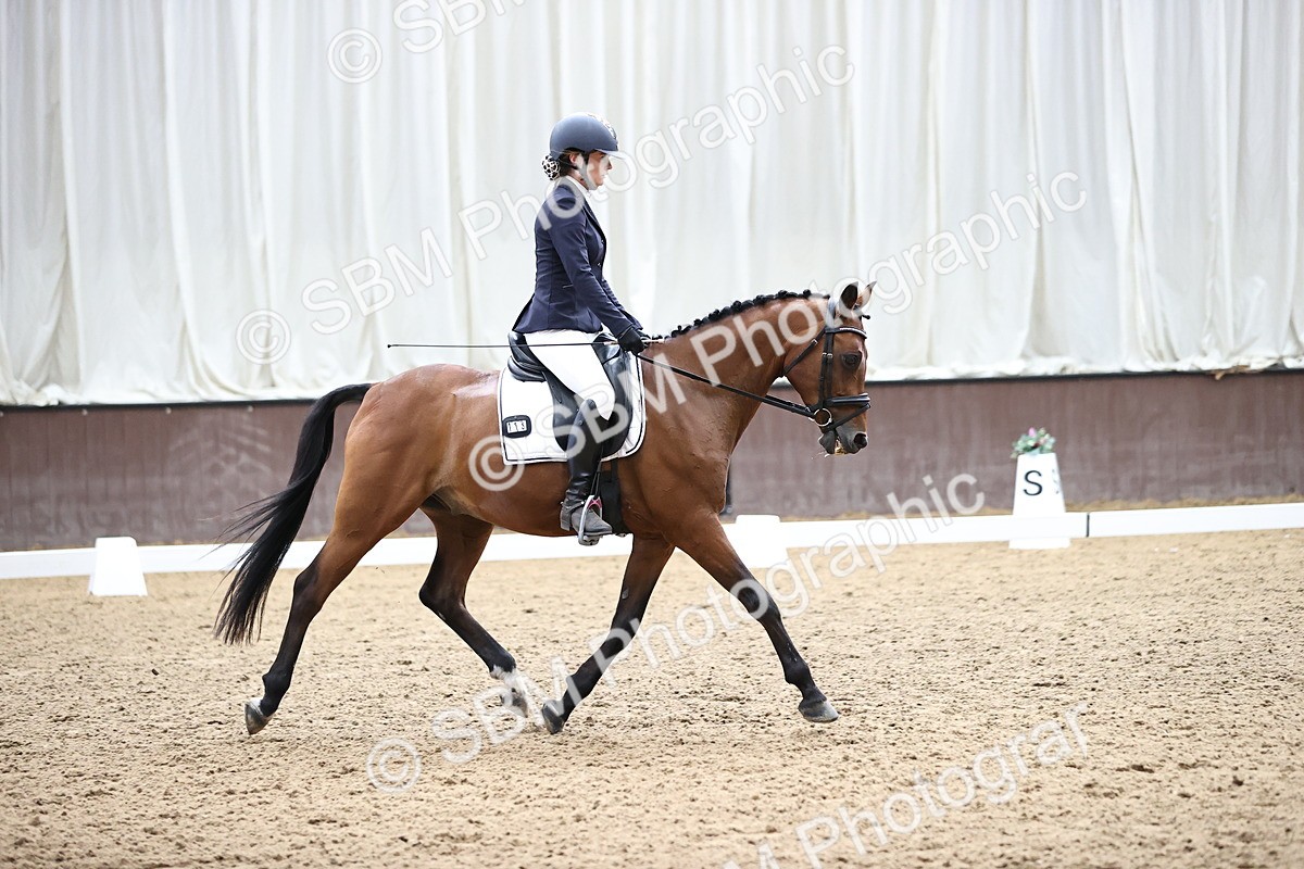 SBM_001425 - Novice 4 - 11.15-13.22