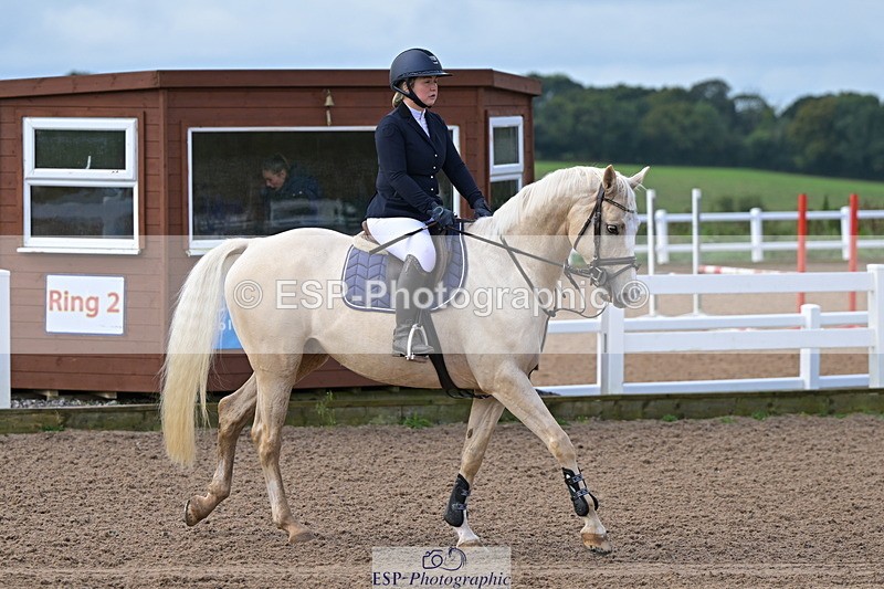 240925A-100402-00002 - Clear Round