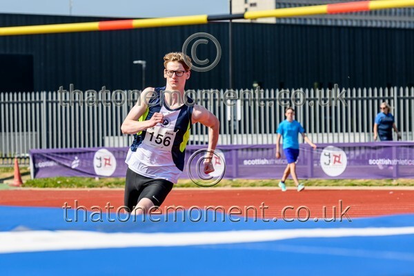 Age25SAT-916726 - Field Male