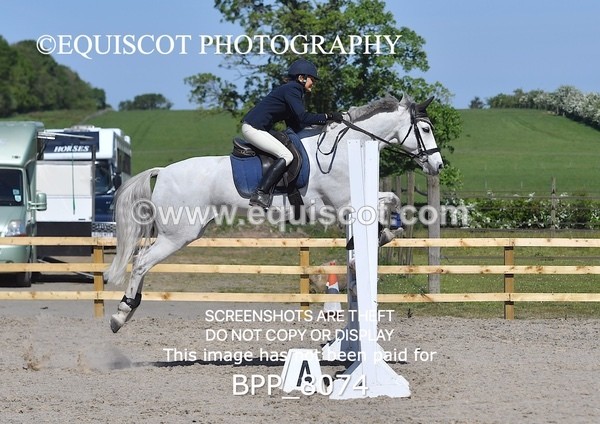BPP_8074 - CLASS 3 Senior BritiNovice/ 90cm Open