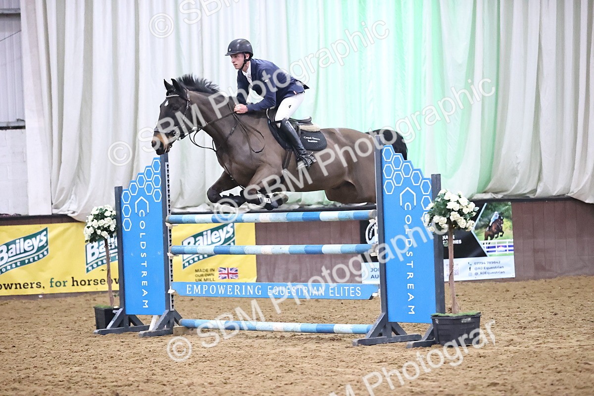 SBM_007821 - Class 25 - Senior Foxhunter - 1.20m