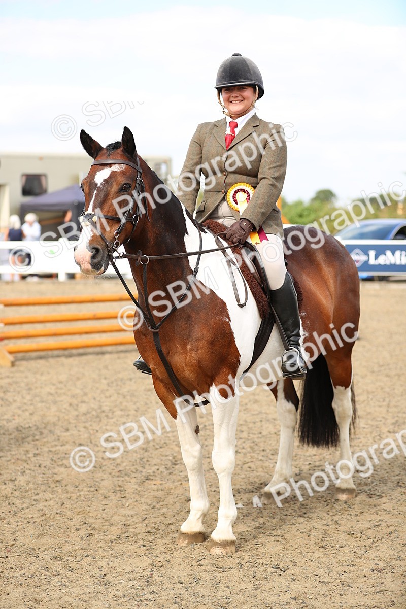 SBM_05670 - Class 48a Style & Performance 70cm (15-19)