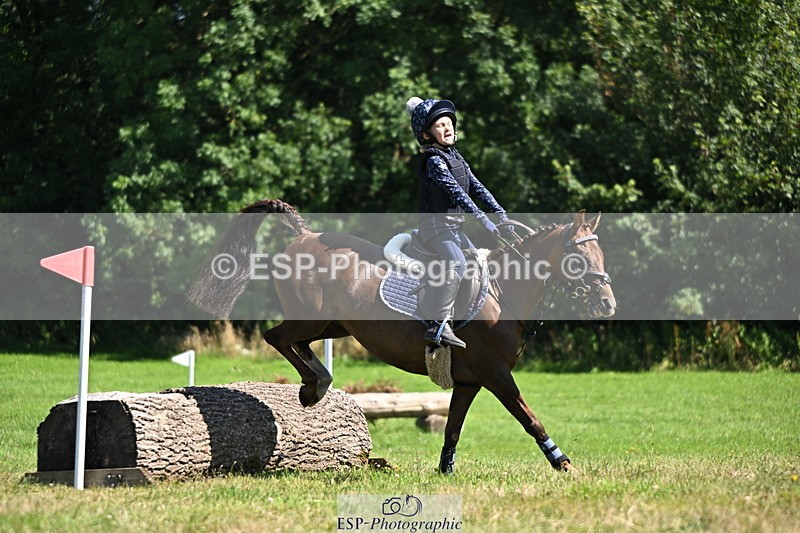 240729B-145019-02871 - Abbie's Group XC