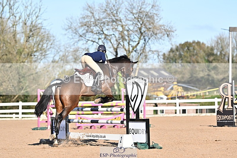 241113A-120851-00472 - Cls 03 Snr 1.05m