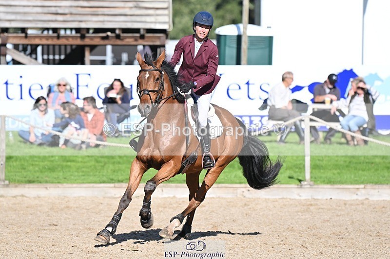 231022-124104-26775 - 335-ASLAND.DU.ROI-Serena.Vitalini-SJ