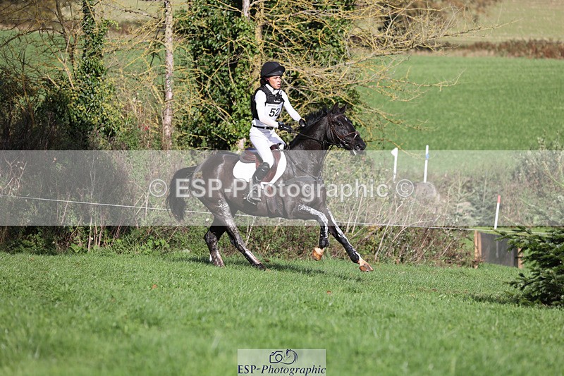 241025-114444-06549 - 052-Lydia.Heywood-JUST.THE.BISCUIT