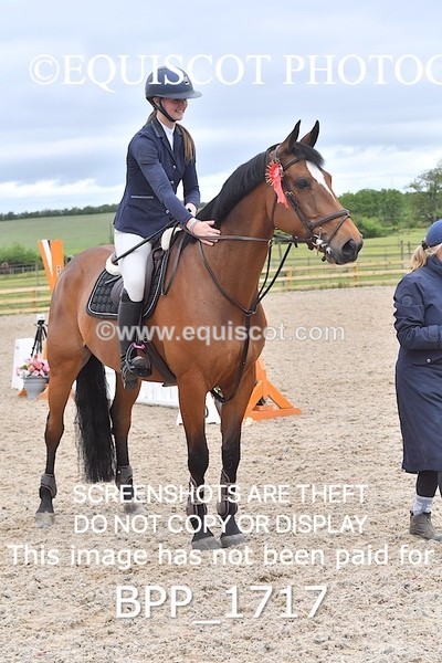 BPP_1717 - FRI CLASS 4 Senior Newcomers/ 1.10m Open