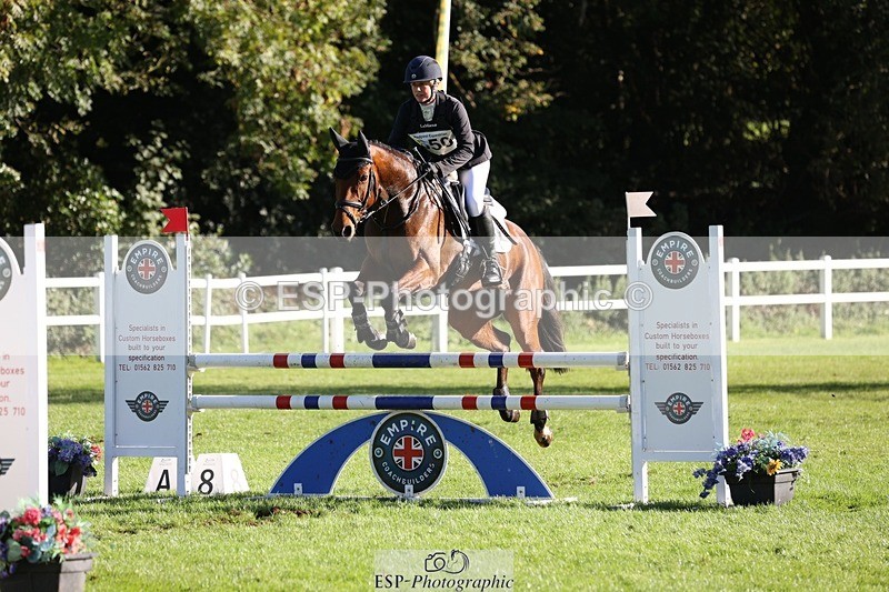 231022-110006-24882 - 650-NAOMIE.VAN.DE.BROUWERSHOEVE-Lara.Salter-TrotUp+SJ