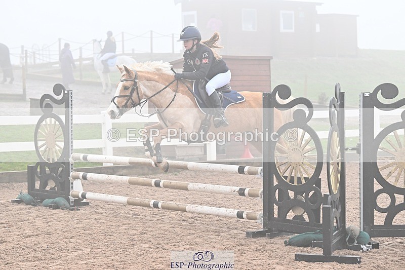 250209-101107-01297 - Cls 4 Pony British Novice and 80cm
