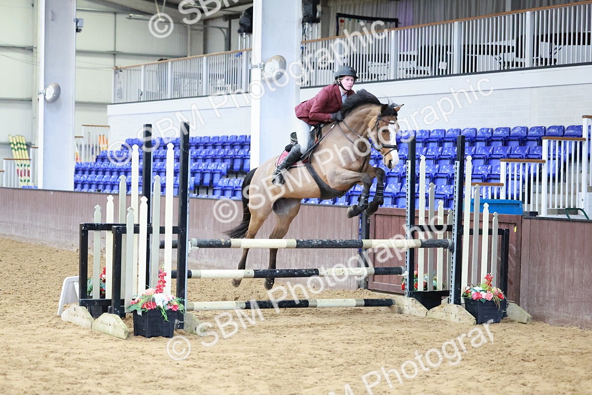 SBM_003012 - Class 9 - Equissage Pulse Senior BritiNovice/ 90cm Open