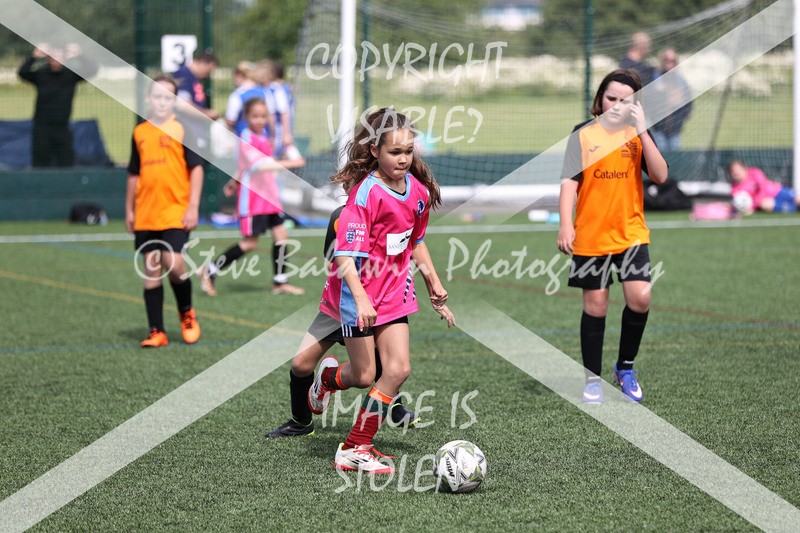 1DX30927 - Sat 13th U9 Girls