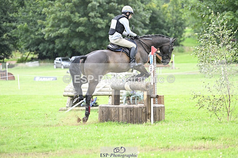 240804-113146-12065 - 414-Alex_Jupp-CARRY_ON_REGARDLESS