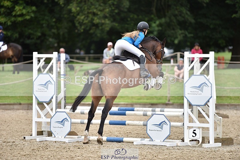 240802-102718-00841 - 70cm Round 1