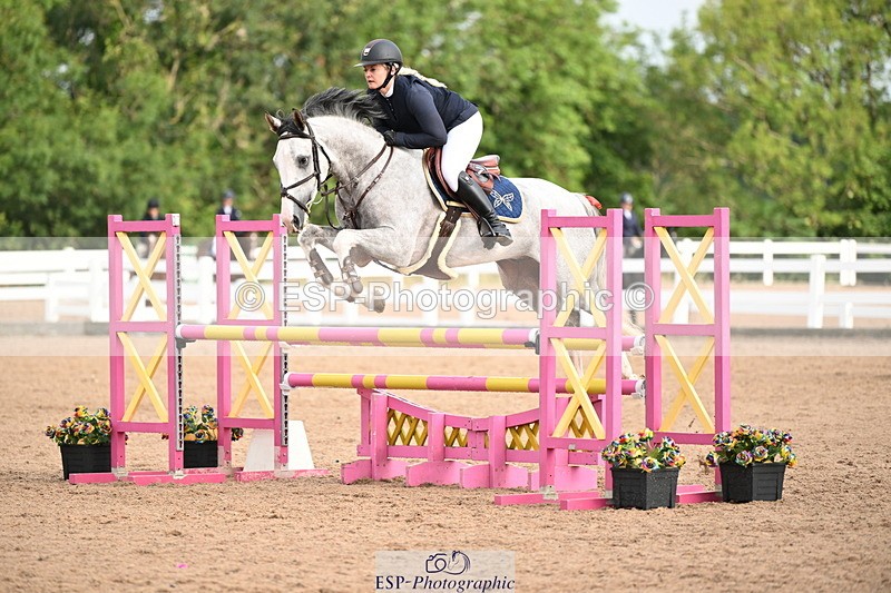 240802A-083532-03196 - Cls 21 A&B Brit Nov & 90cm Open