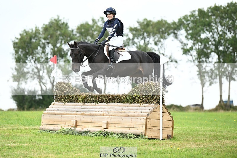 240831A-144004-04699 - 220-Xanthe.Baylis-TULLIBARDS.HERSELF