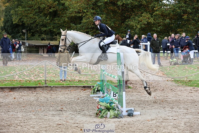 251026A-124642-24842 - G-557-Imogen.Knight with SJ
