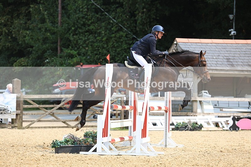 3E7A1628 - Class 4: Senior British Novice/90cm open