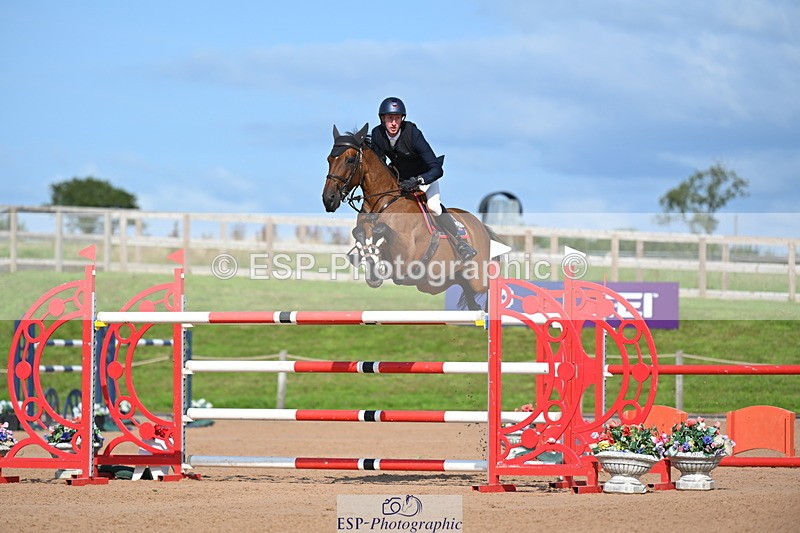 230721A-170314-07956 - Cls 10, 2 Star Big 1.45m Break to End