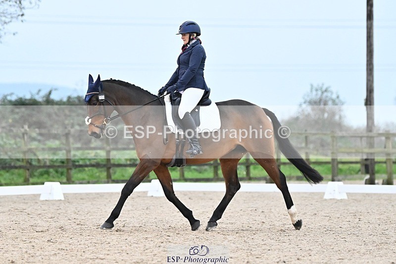 241103-155545-03273 - Novice 1 - 14.44 to 16.08