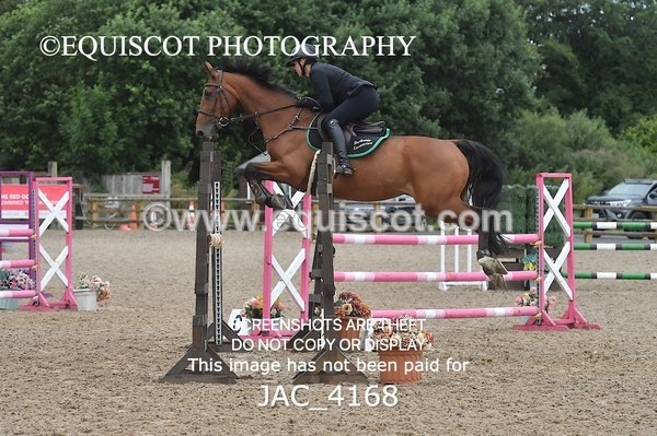 JAC_4168 - CLASS 6 Senior Newcomers/ 1.10m Open