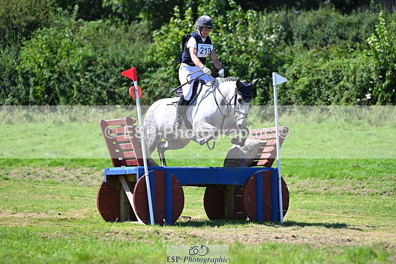 240811A-145615-05605 - 219-