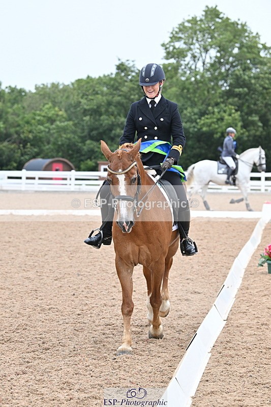 240815A-131712-01329 - Cls 2-P Adv Medium Silver