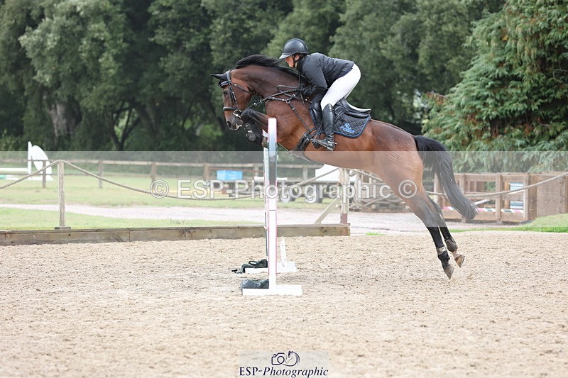 250831A-113207-09568 - Cls 41 1.05m Amateur Quali and Open