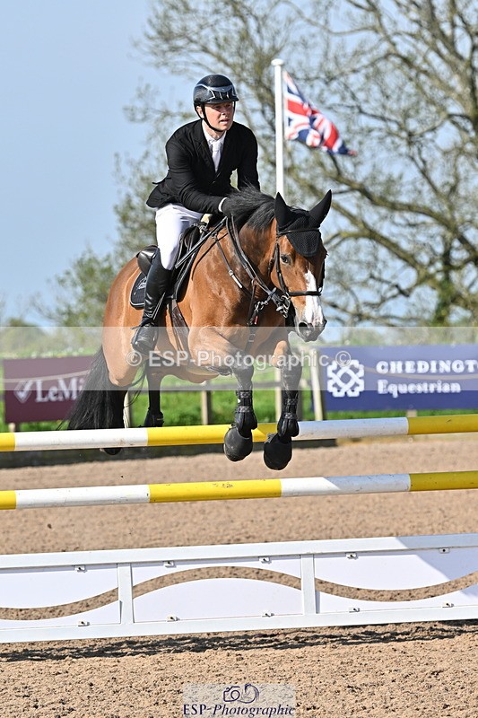 240509A-091326-00484 - Cls 8 Foxhunter