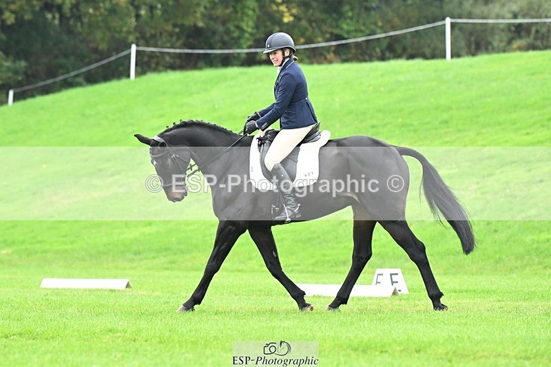 241024-145137-04624 - 421-Marie.Webber-BENNY'S.DOUBLE.DIAMOND