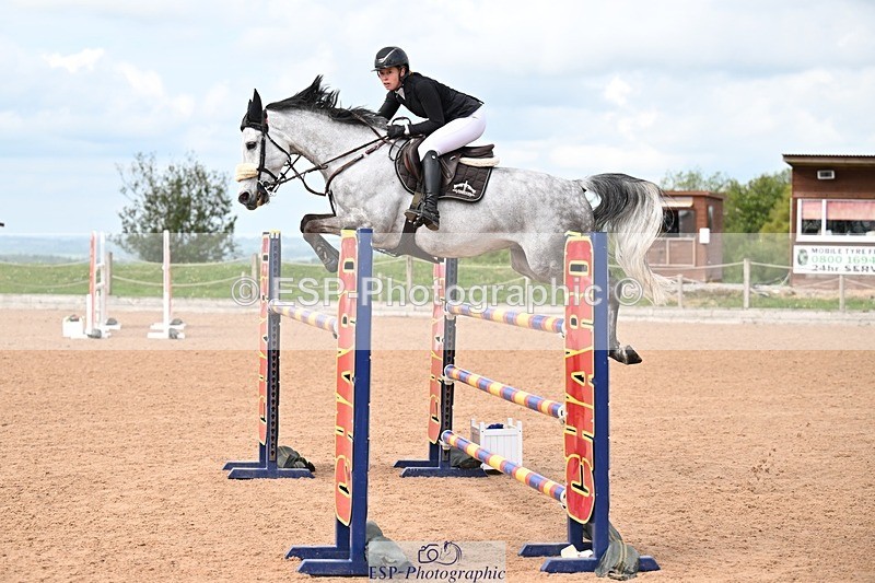 260507-102949-01529 - Cls 1 Snr Foxhunter