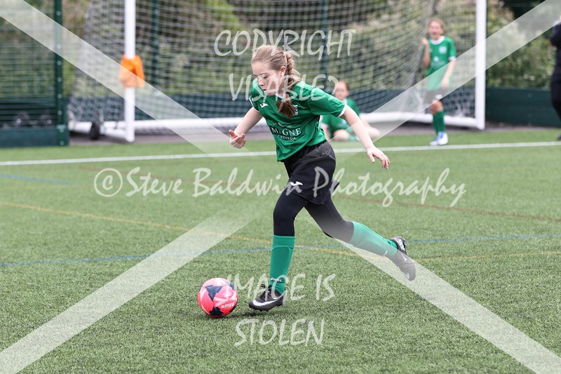 1DX31266 - Sat 6th U12 Girls