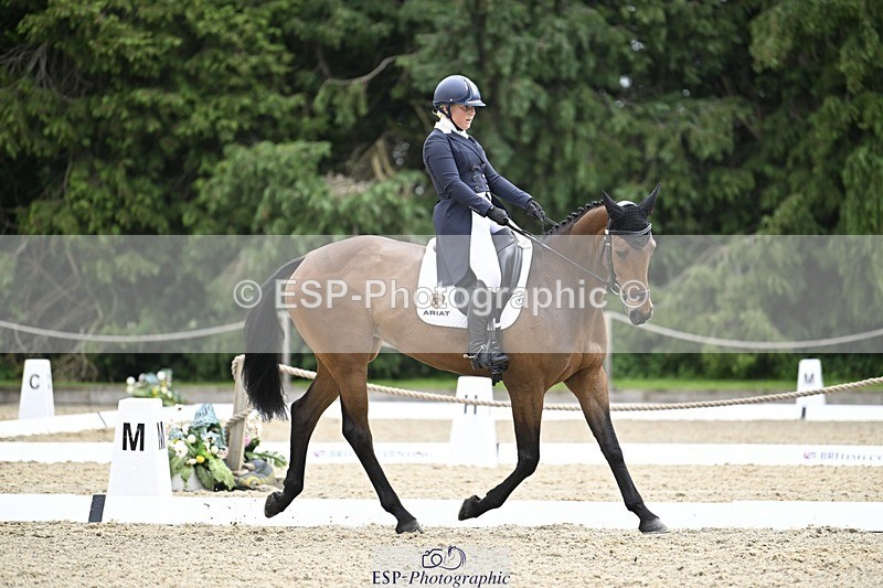 000101-205501-04266 - 410-MGH_JESSICA-Heidi_Coy