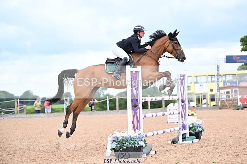 240726A-133453-01458 - Cls 3 Snr Foxhunter