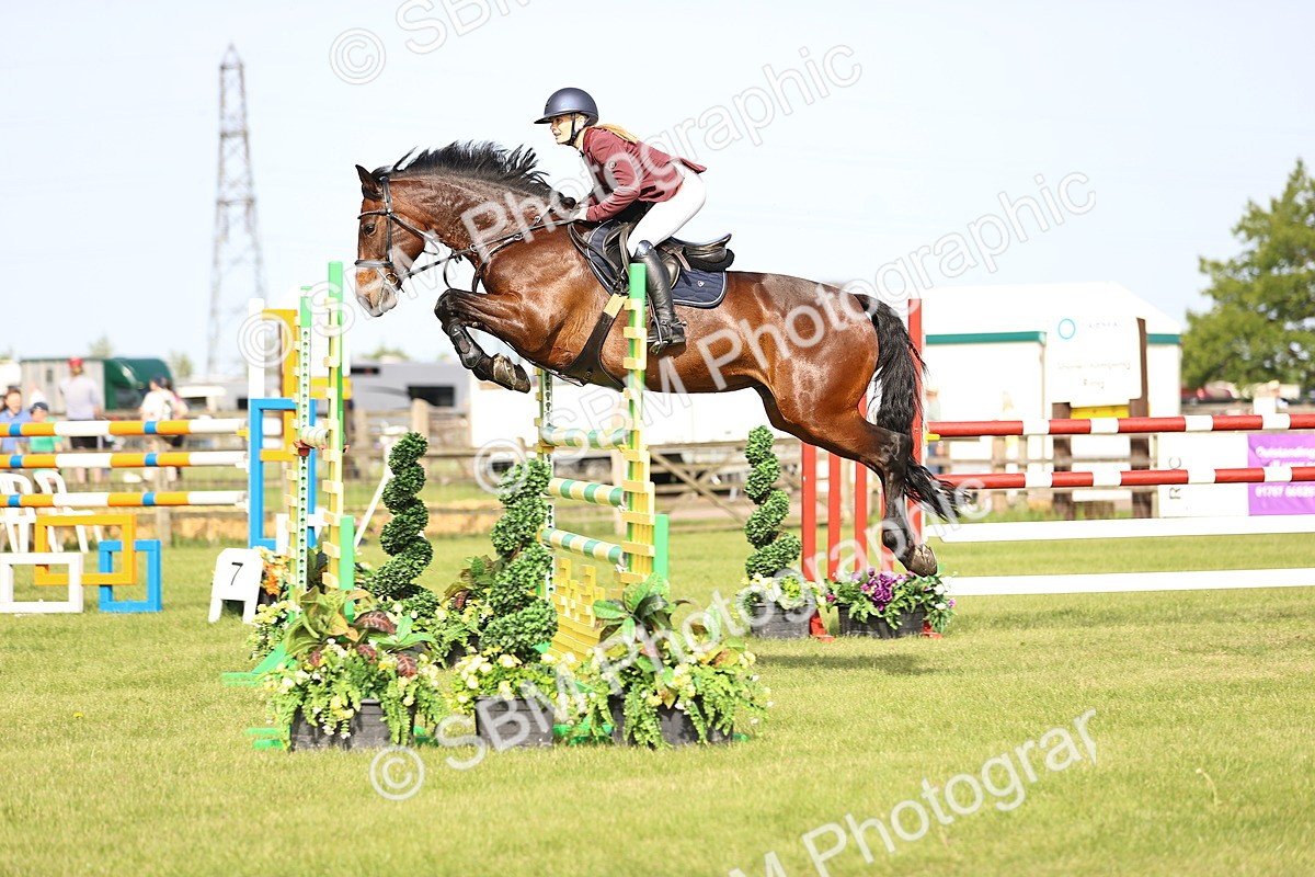 SBM_01274 - Class 200 - Martin Grant Homes Welcome Stakes 1.25m Open