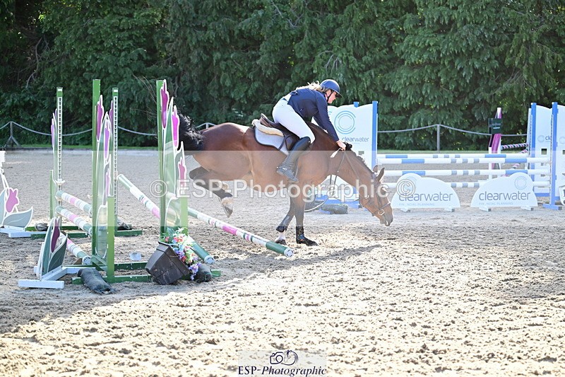 260630A-080939-00041 - Cls 24 85cm Nat Am Qualifier