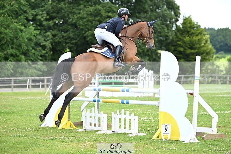 240706-113540-14919 - Cls 40 Newcomers