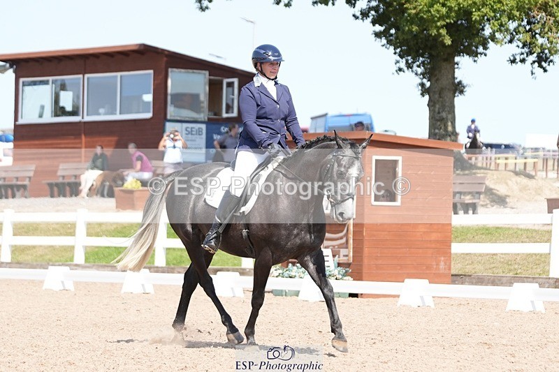 250817-143151-10985 - 206-Mel.NorthwoodBarnridge.Flying.Solo