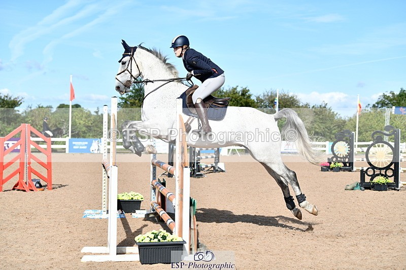 240913A-104627-03548 - Cls 21 Snr Discovery and 1m Open