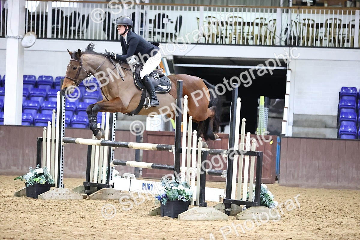 SBM_2333 - Class 8 - Nupafeed Supplements Senior Discovery/ 1m Open