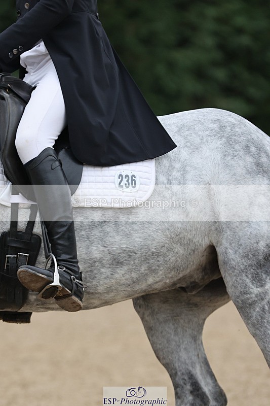 241024-155651-04953 - 236-Musa.Hussain-LIQUID.LUCK