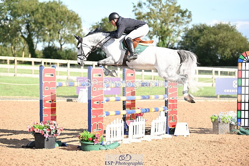 240913A-162534-05240 - Cls 18 National 1.40m Open