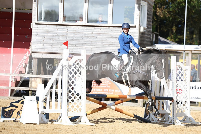 3E7A5260 - Class 9: 80cm Senior