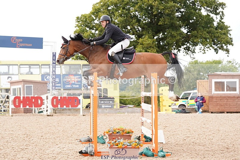 240915A-151110-10793 - Cls 28 Chard Sept GP Jump Off