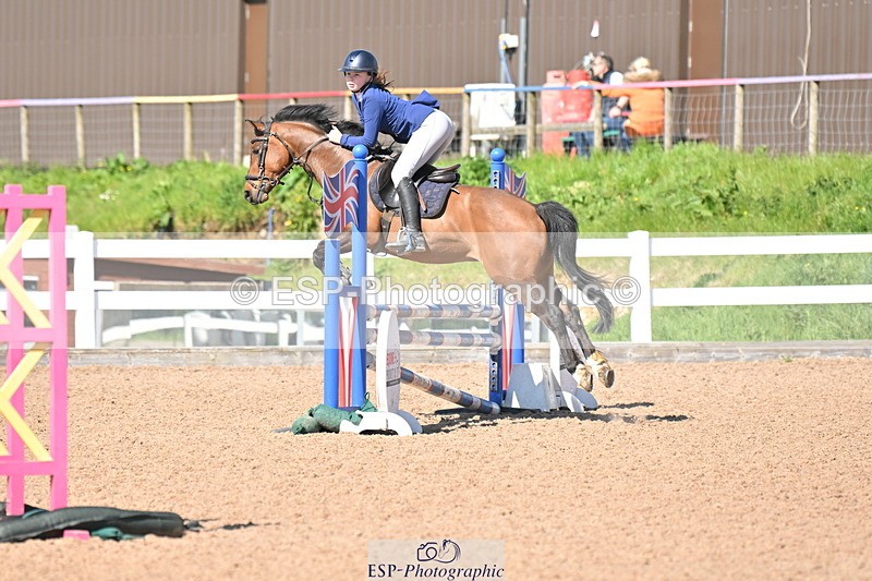 240504A-160037-02670 - Cls 22 & 23 Stepping Stones 128cm & 138cm & Under11's