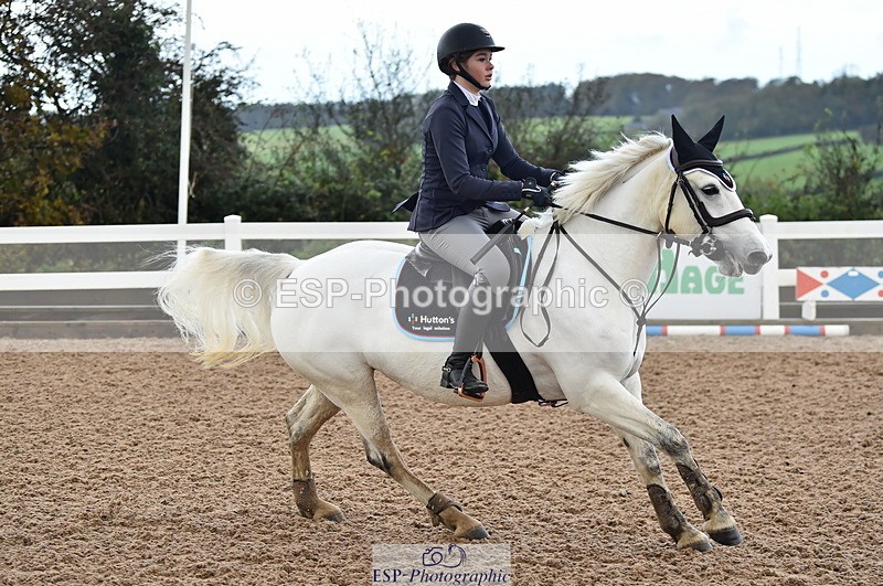 231029A-111140-02582 - Pony British Novice & 80cm Open